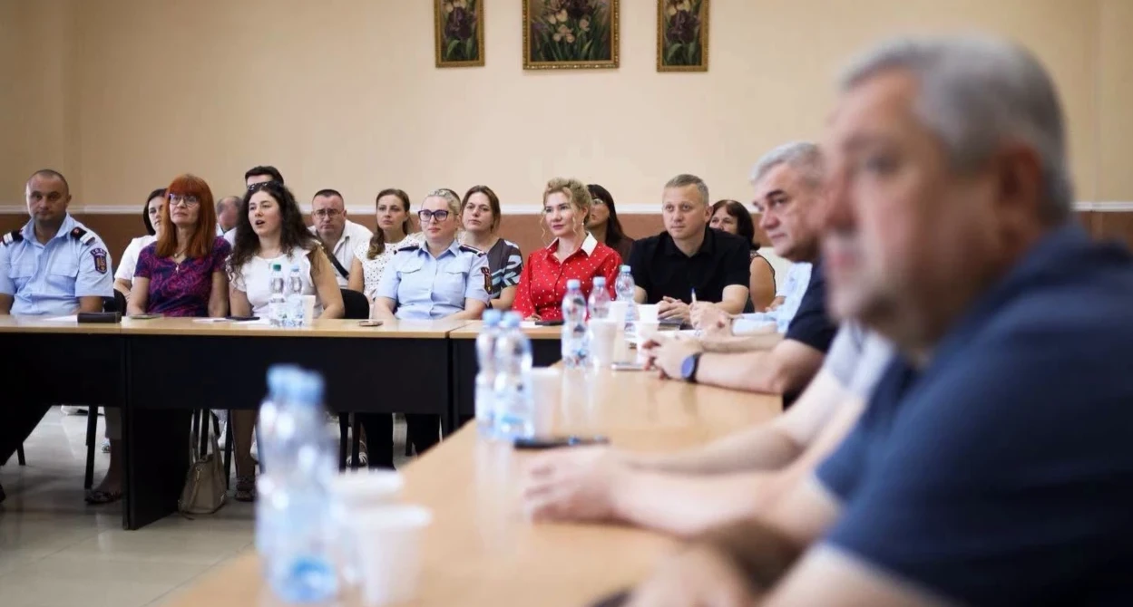 Siguranță fără frontiere: rezultatele proiectului SHIELD în școlile bucovinene