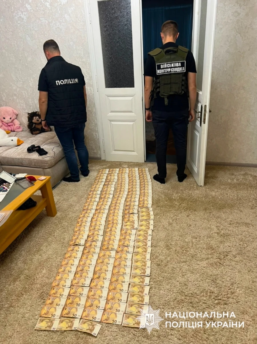 10 тисяч доларів за інвалідність та відстрочку від мобілізації: поліцейські викрили чергову схему