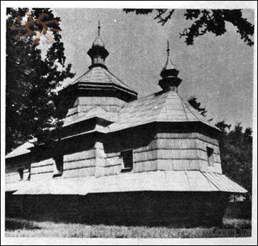 Ошихліби, дерев’яний храм св. Костянтина і Олени (1779) в гуцульському стилі 