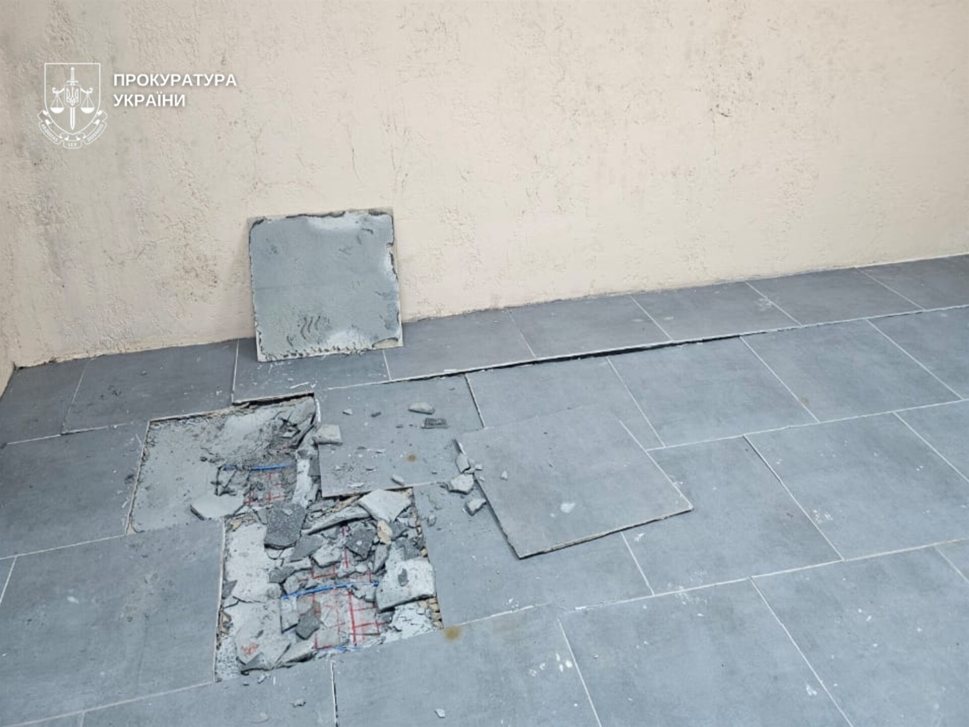 Неякісний ремонт укриття за бюджетні кошти: на Буковині підозрюють двох посадовців