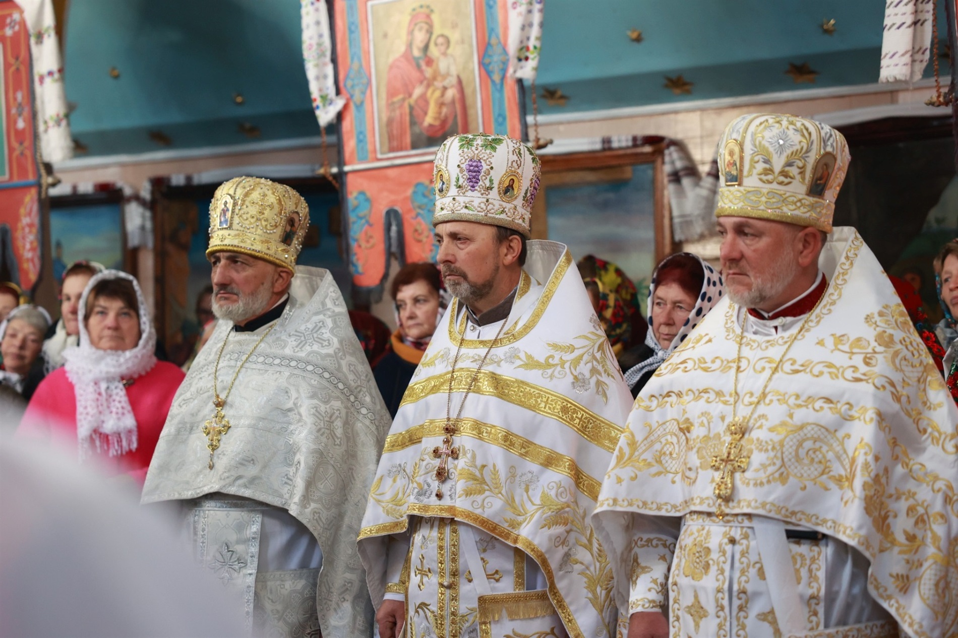 У селі Драчинці відбулось архієрейське богослужіння з нагоди престольного свята