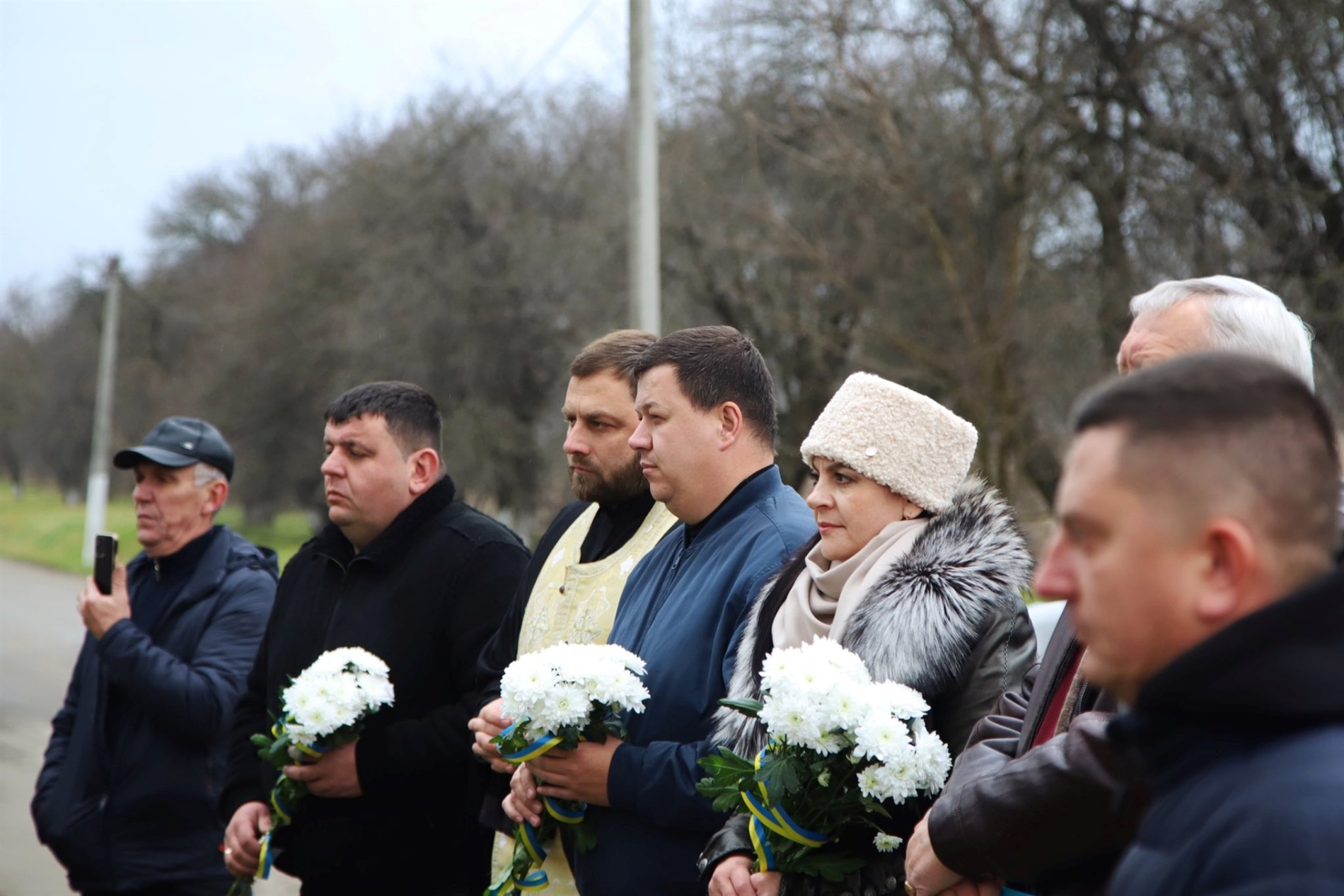 У Шипинцях урочисто відкрили меморіальну дошку Тодору та Неконію Скакунам