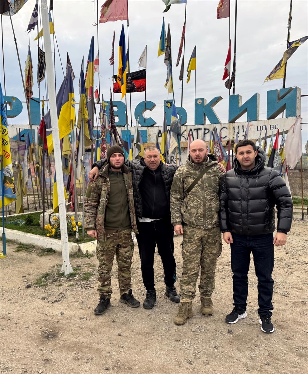 Максим Заремський вчерговий раз привіз допомогу нашим захисникам на Оріхівському напрямку