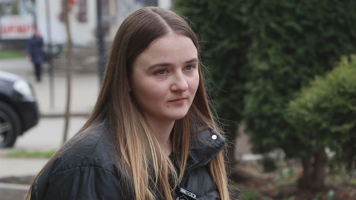 Журналістка-фрілансерка Діана Лаврик.
