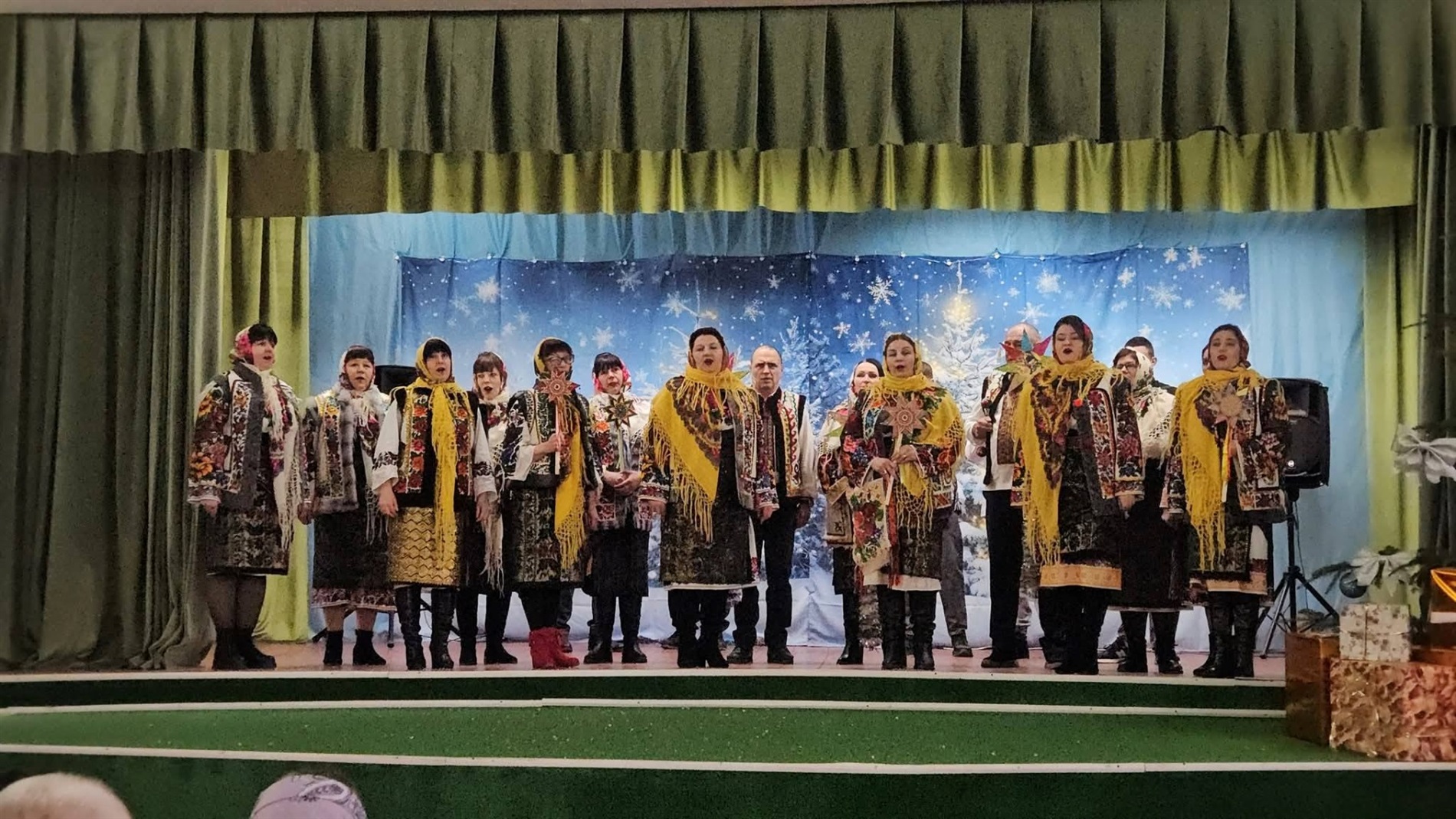 У Брусницькій громаді колядували і зібрали понад 60 тисяч гривень на ЗСУ