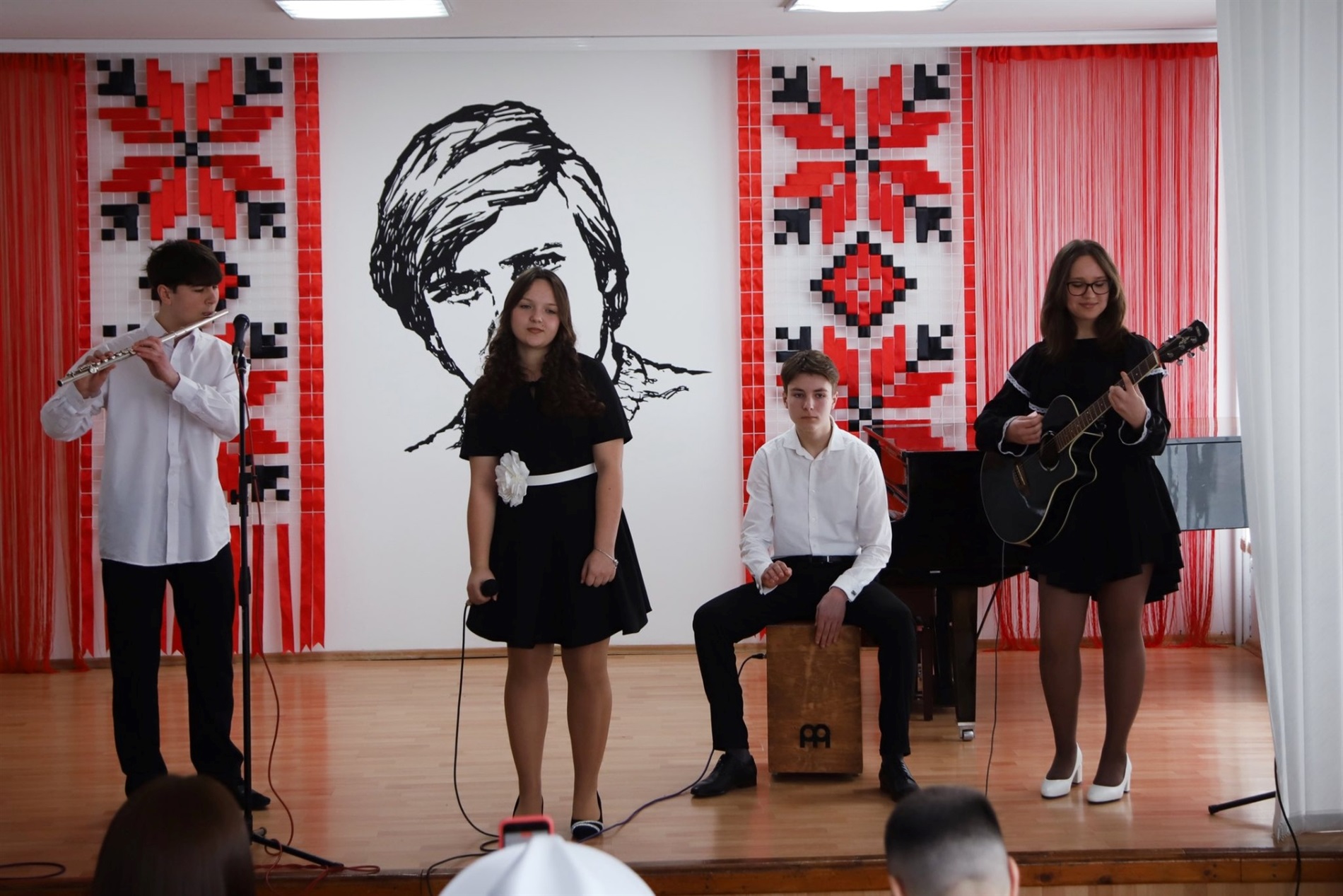 У Кіцмані відбувся традиційний конкурс сучасної української естрадної пісні імені В. Івасюка